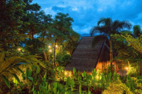 Pura Vida Pai Resort